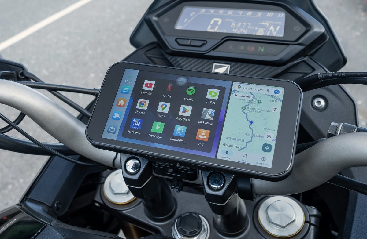 A-Max-Pro Android 6.1" Q-LED 4G LTE